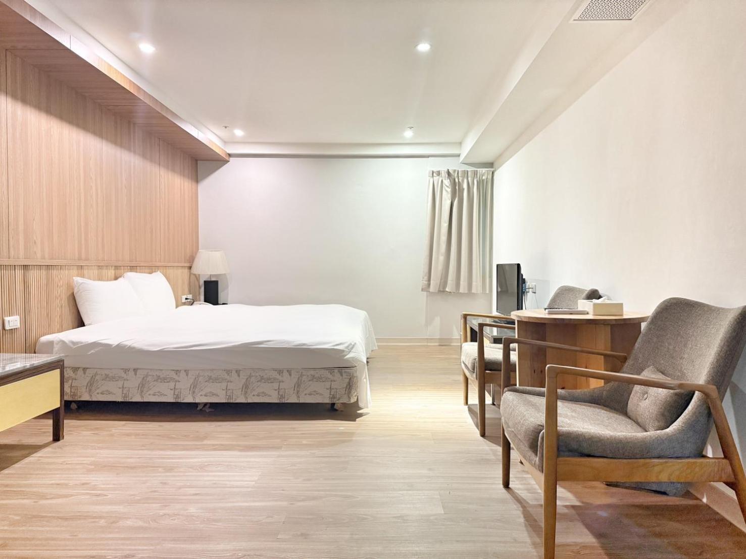 Yoai Nemuru Inn Tainan Bagian luar foto